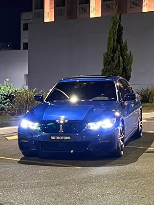 BMW 320i 2.0 16V TURBO FLEX M SPORT AUTOMÁTICO BMW 320i 2.0 16V TURBO FLEX M SPORT AUTOMÁTICO